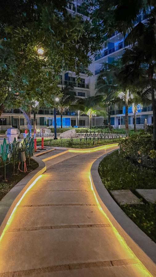 Azure Urban Resort Maui Unit 马尼拉 外观 照片