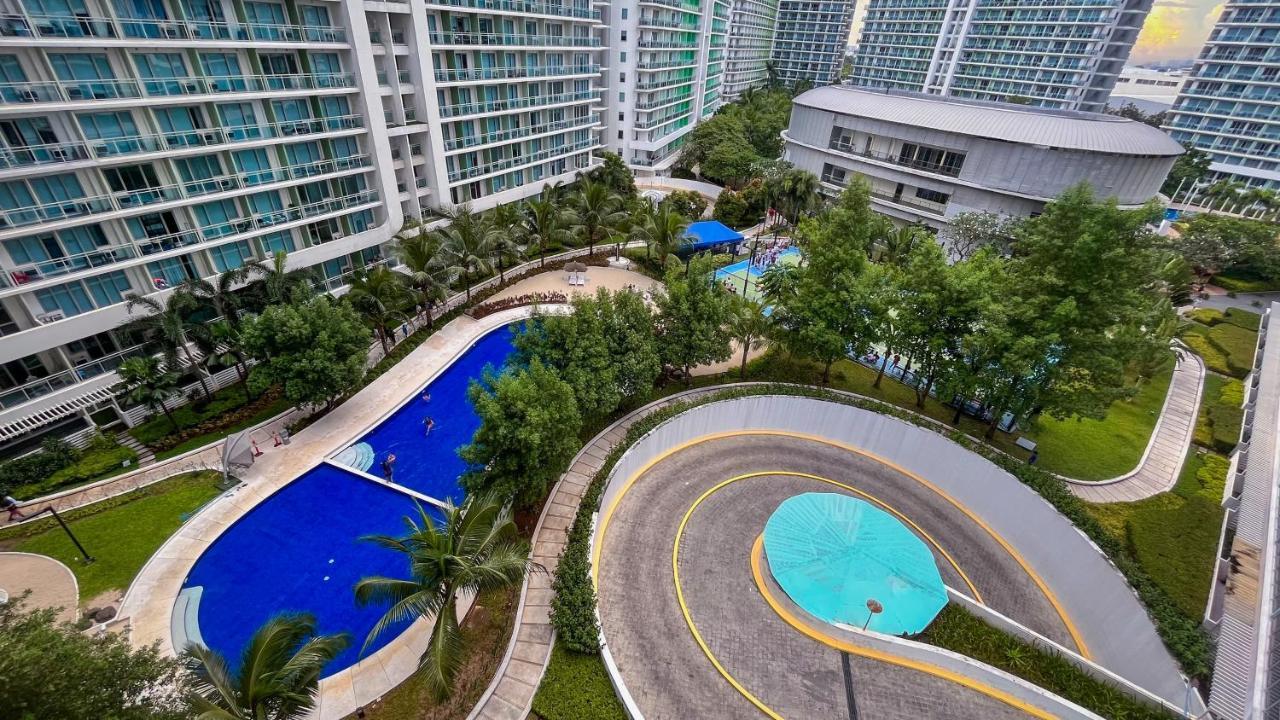 Azure Urban Resort Maui Unit 马尼拉 外观 照片