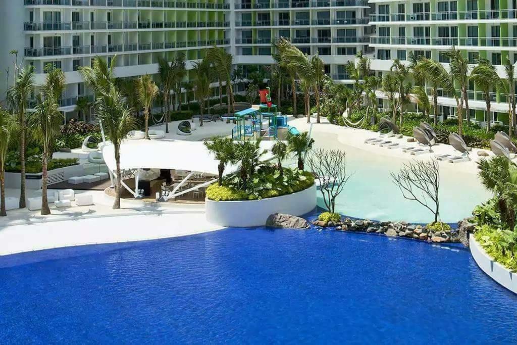 Azure Urban Resort Maui Unit 马尼拉 外观 照片