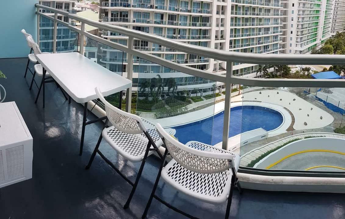 Azure Urban Resort Maui Unit 马尼拉 外观 照片